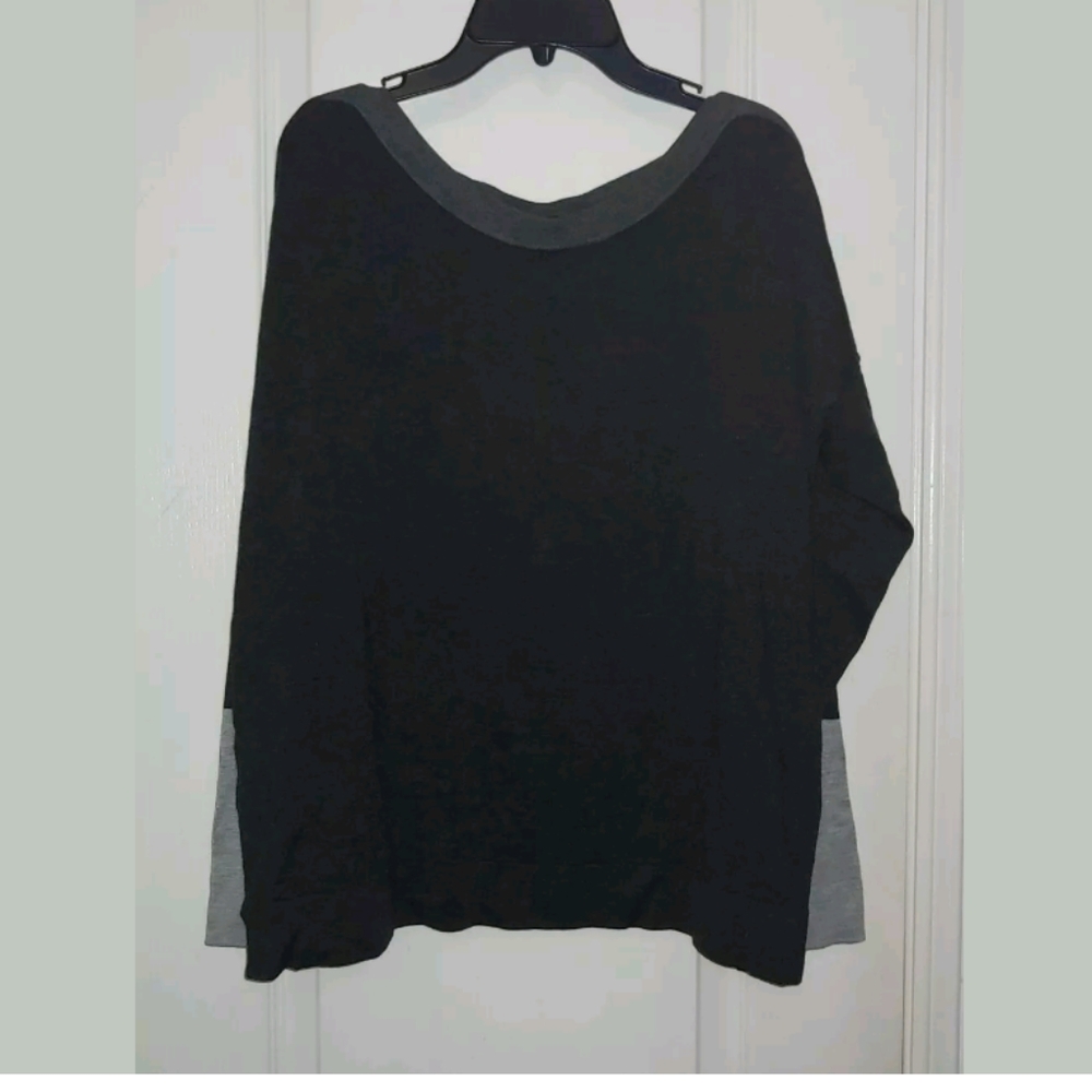 L Eileen Fisher Colorblock Gray Pullover Sweater